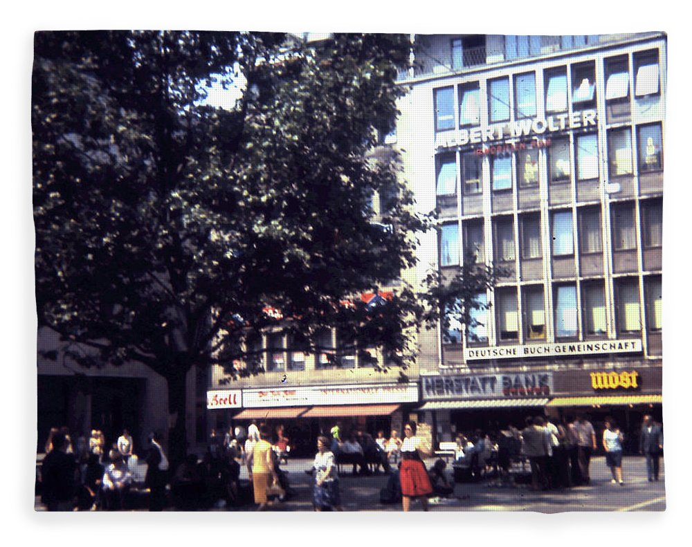 Europe Trip 1973 Number 29 - Blanket
