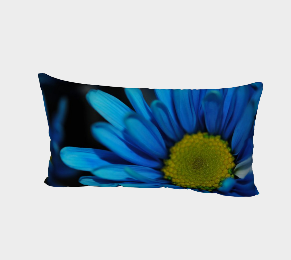 Blue Daisy Bed Pillow Sham