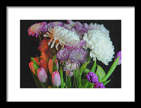 Flowers 202 - Framed Print