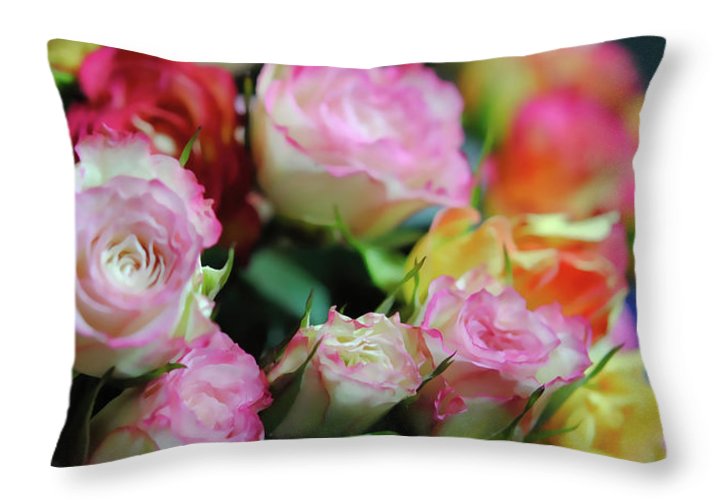 Flowers 260 - Throw Pillow