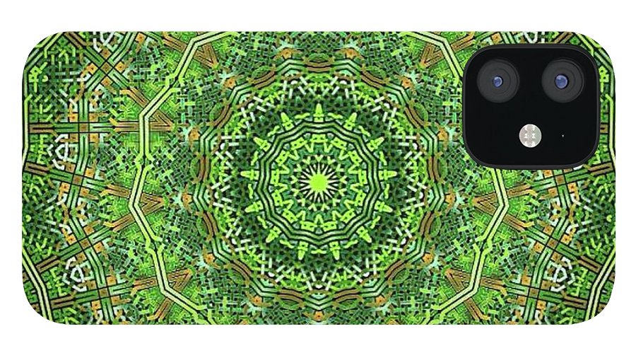 Green Celtic Knot Circle Kaleidoscope - Phone Case