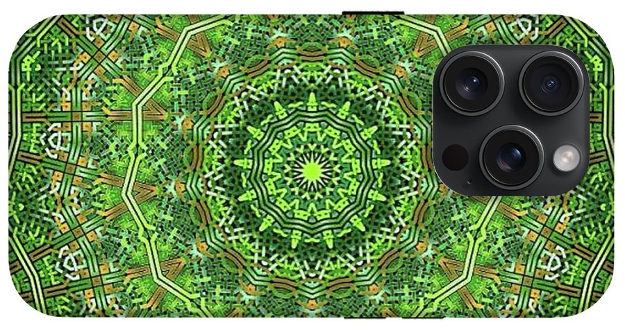 Green Celtic Knot Circle Kaleidoscope - Phone Case