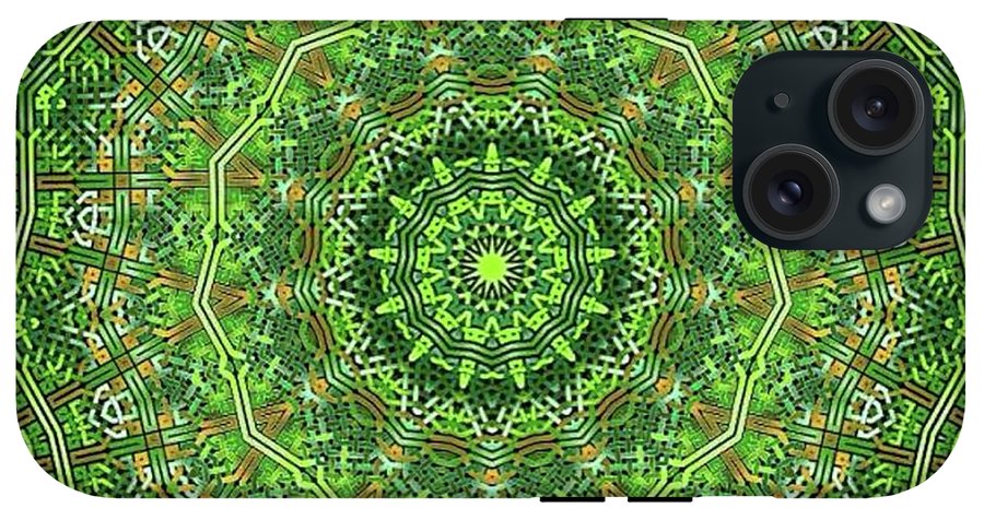 Green Celtic Knot Circle Kaleidoscope - Phone Case