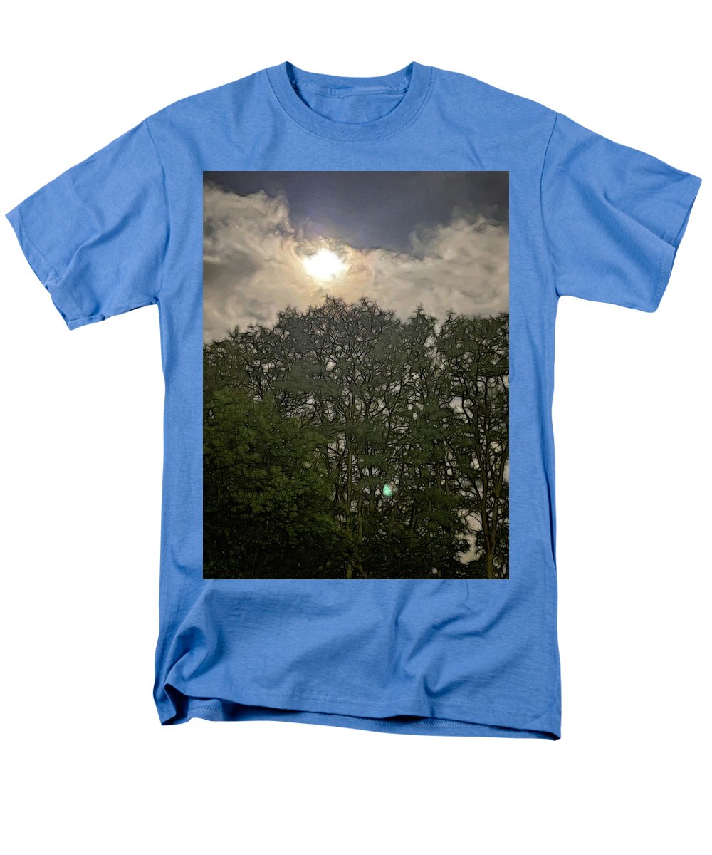 Harvest Moon Over Trees - Men's T-Shirt (Regular Fit)