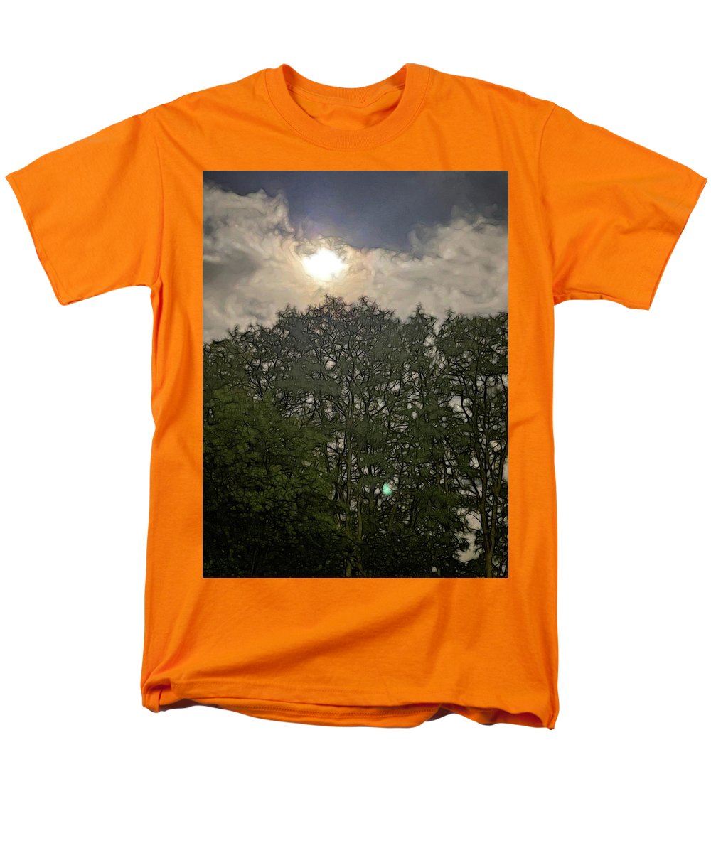 Harvest Moon Over Trees - Men's T-Shirt (Regular Fit)