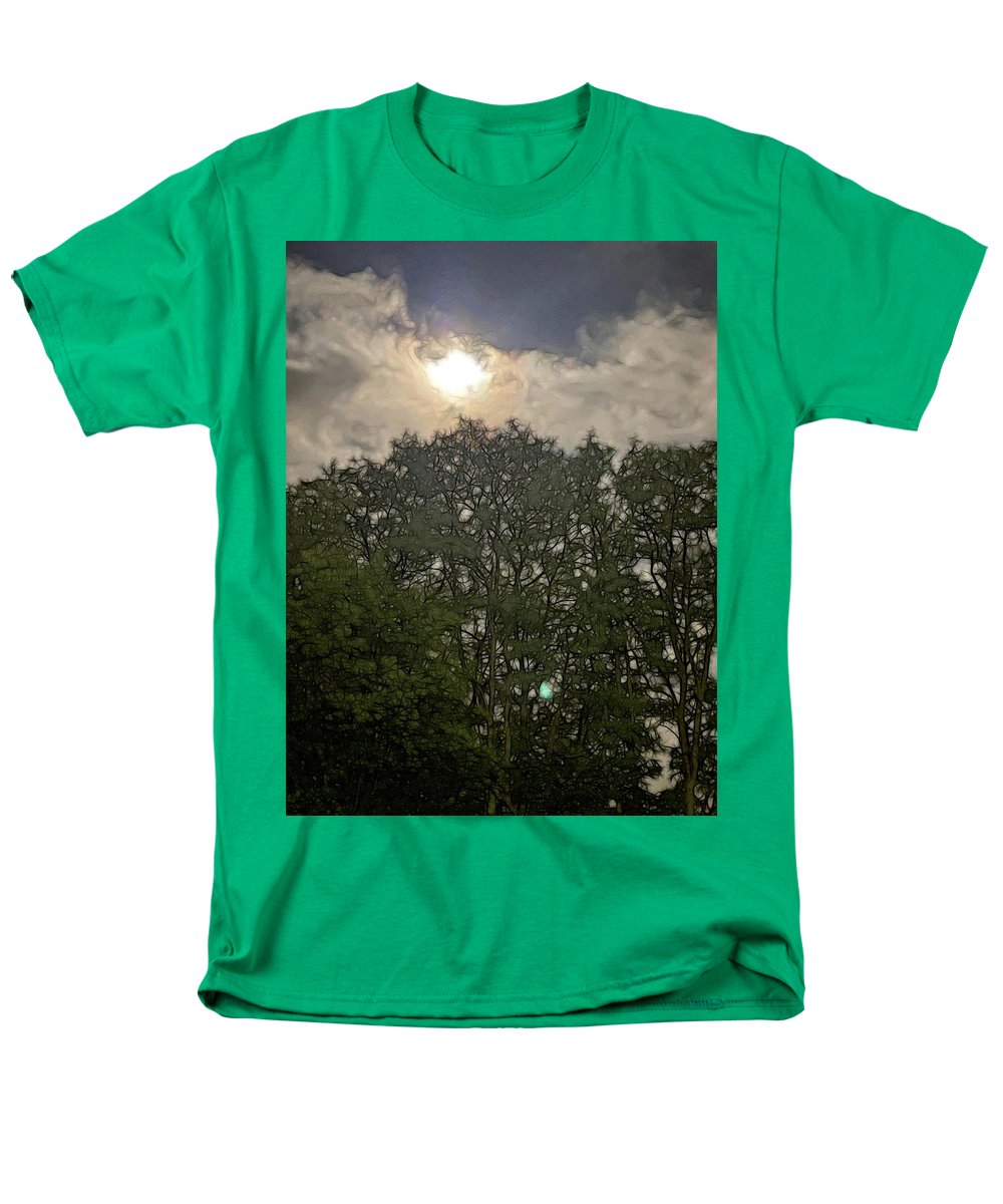 Harvest Moon Over Trees - Men's T-Shirt (Regular Fit)