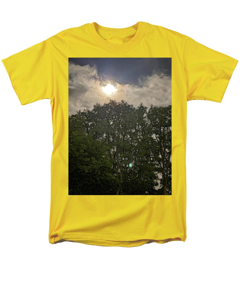 Harvest Moon Over Trees - Men's T-Shirt (Regular Fit)