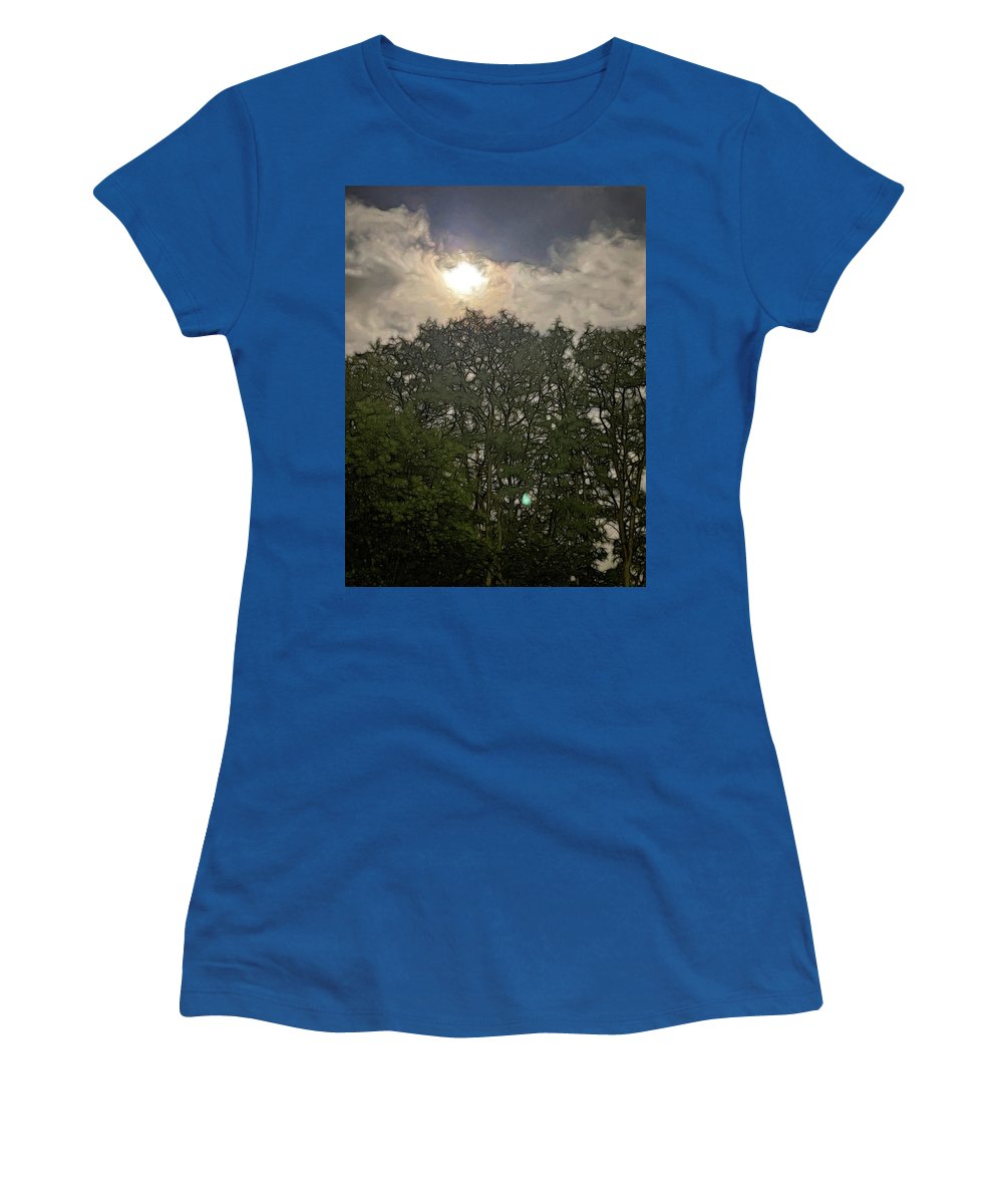 Harvest Moon Over Trees - Women's T-Shirt