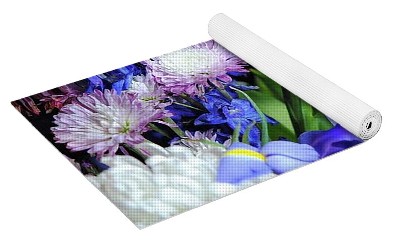 Iris Bouquet - Yoga Mat