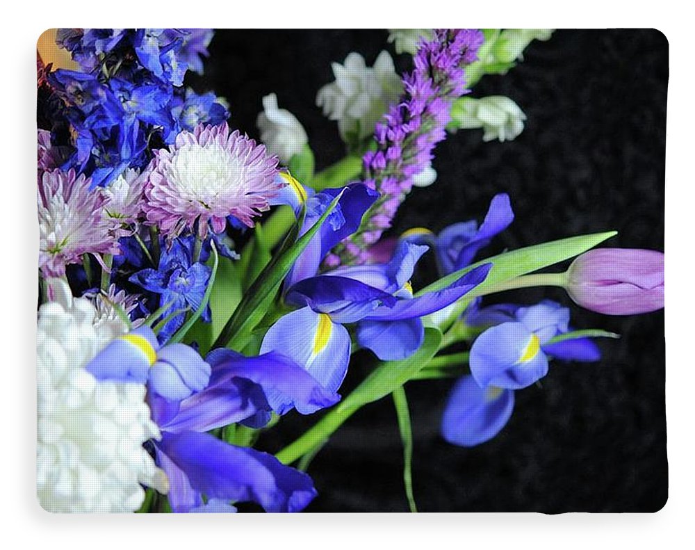 Iris Bouquet - Blanket