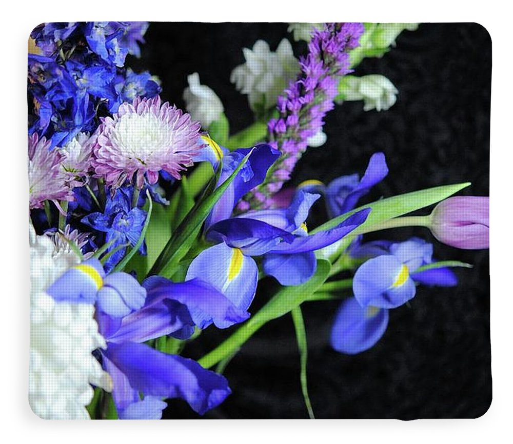Iris Bouquet - Blanket