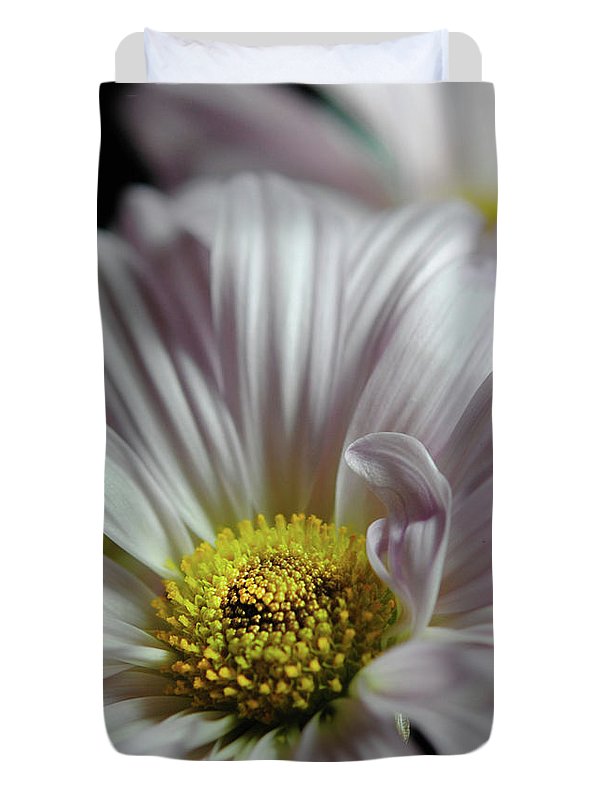 Light Lavender Daisies - Duvet Cover