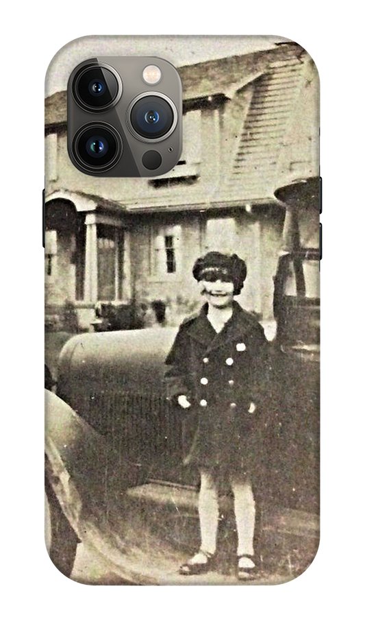 Little 1920s Girl With Car - Phone Case