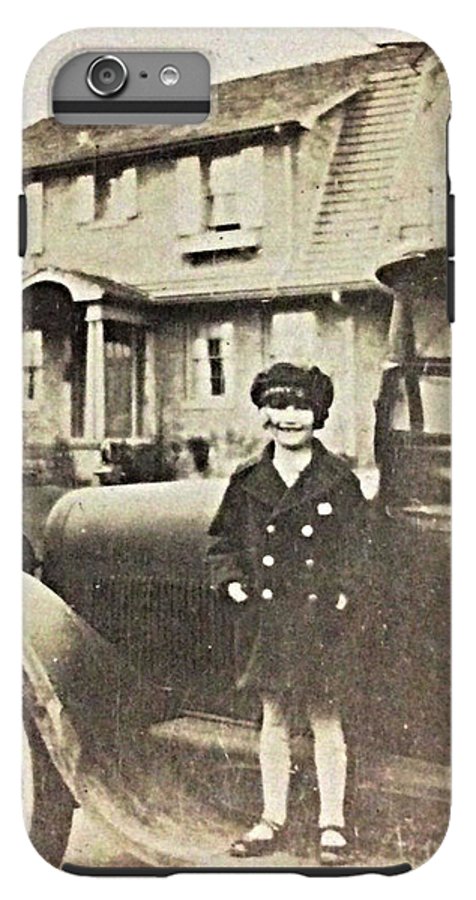 Little 1920s Girl With Car - Phone Case
