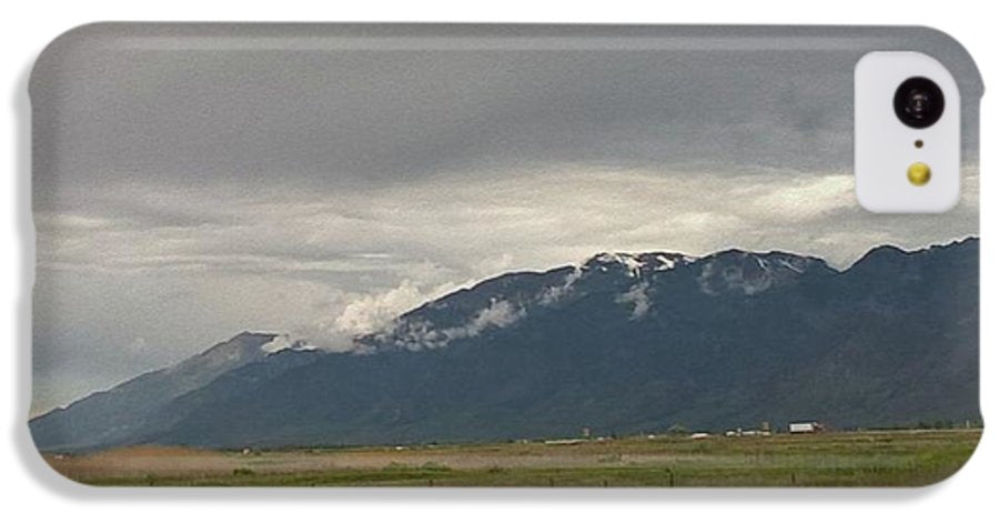 Mountain Field - Phone Case