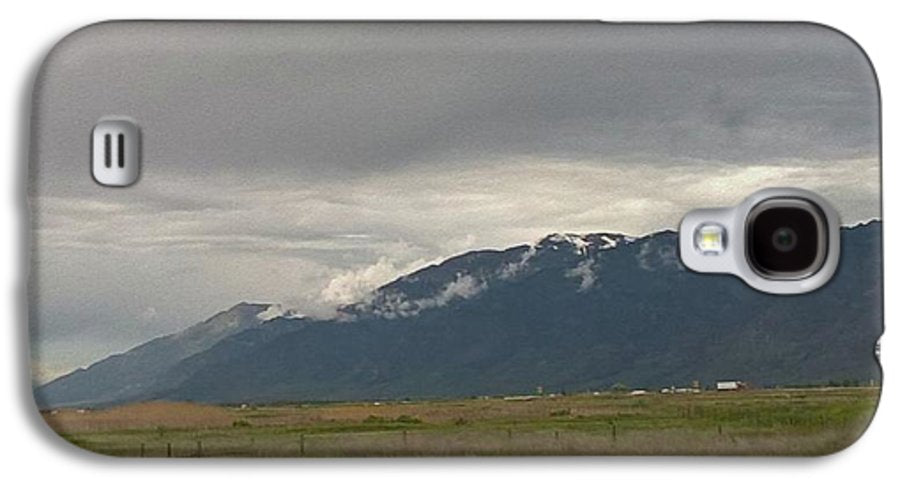 Mountain Field - Phone Case