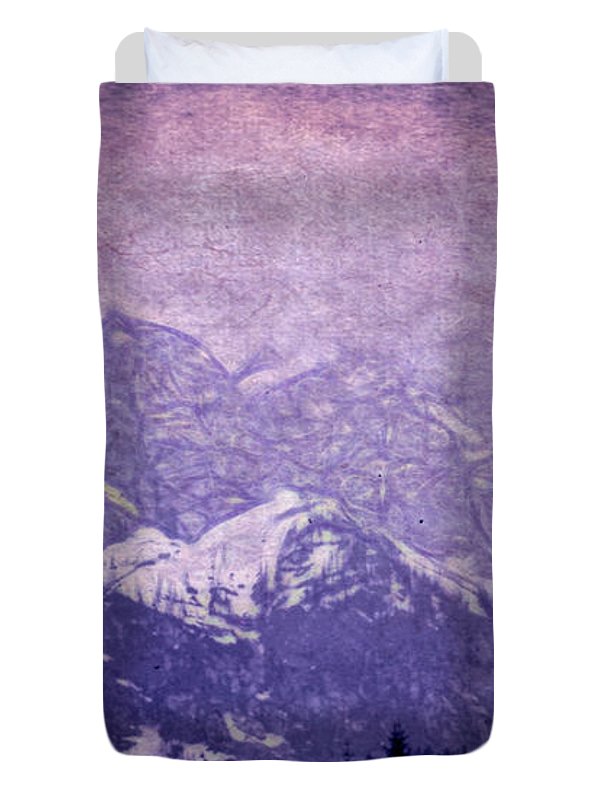 Mountains Distant - Duvet Cover