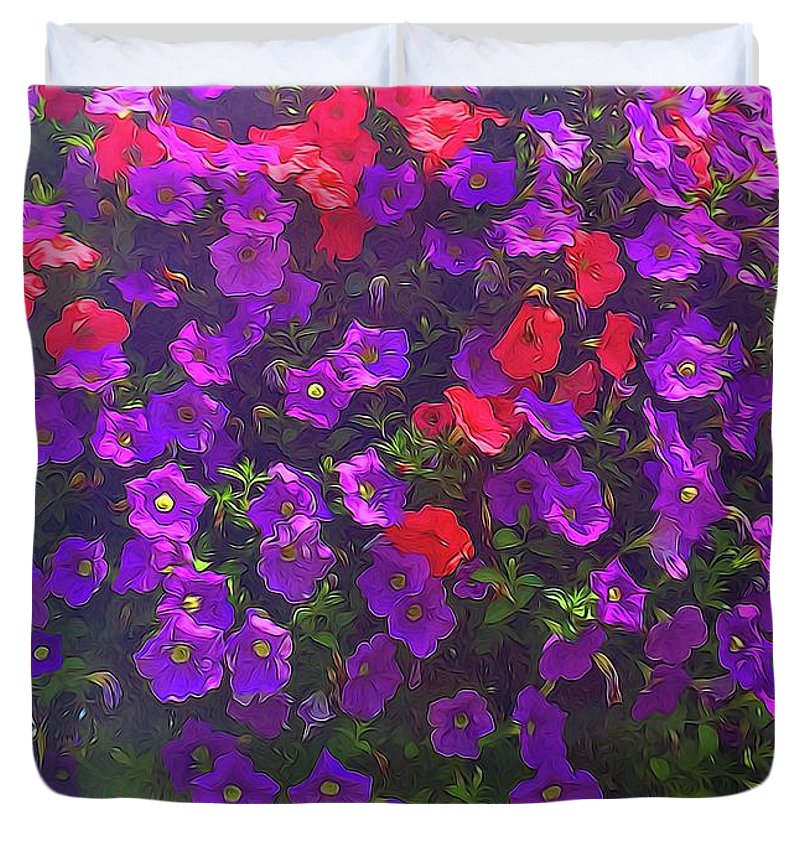 Pile Of Petunias - Duvet Cover