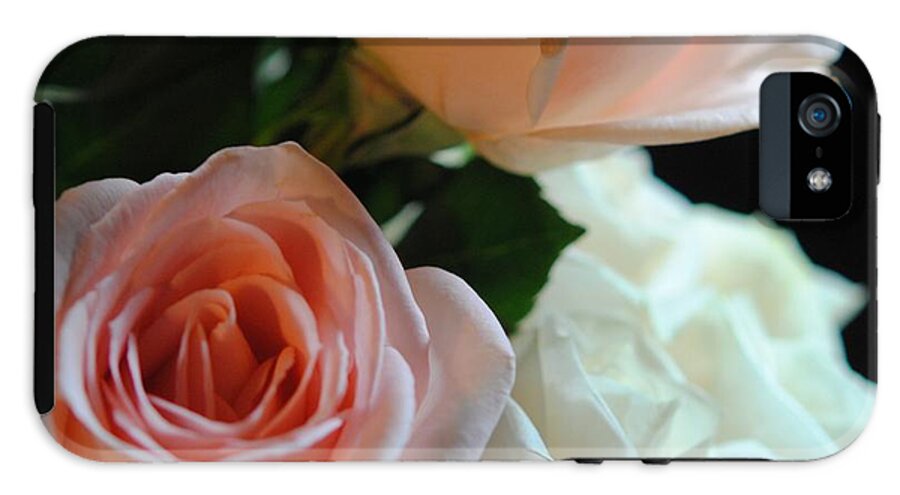 Pink and White Roses Bouquet - Phone Case