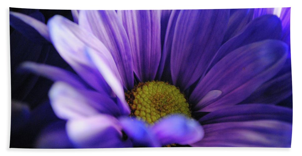 Raw Flowers 10 - Bath Towel