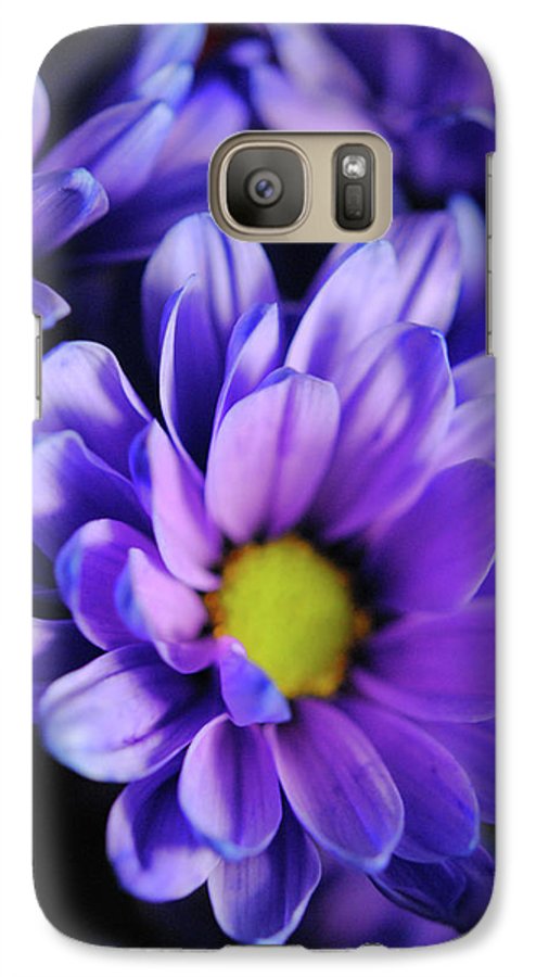 Raw Flowers 11 - Phone Case