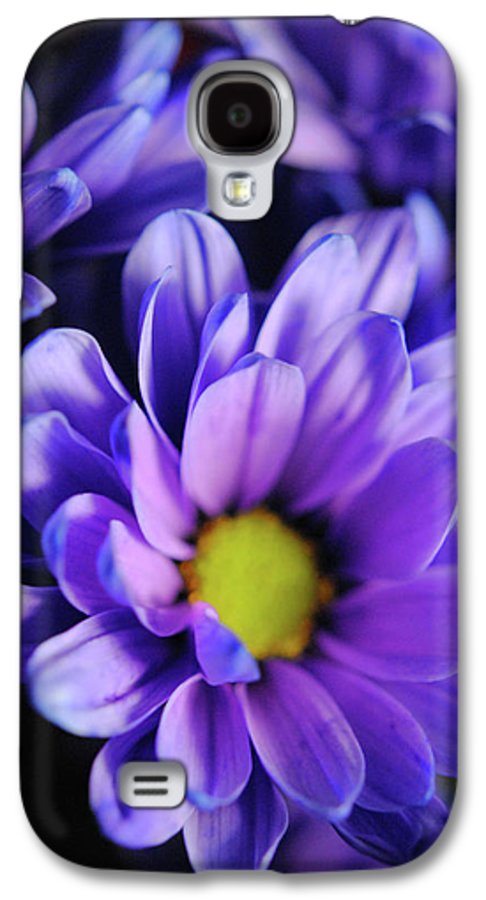 Raw Flowers 11 - Phone Case