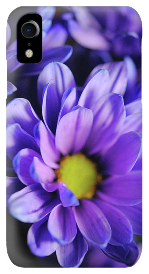 Raw Flowers 11 - Phone Case