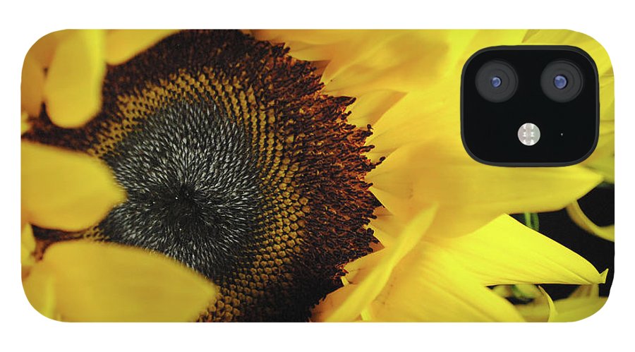 Raw Flowers 13 - Phone Case