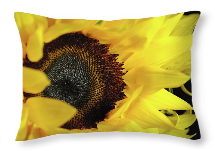 Raw Flowers 13 - Throw Pillow