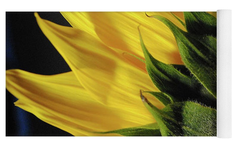 Raw Flowers 14 - Yoga Mat