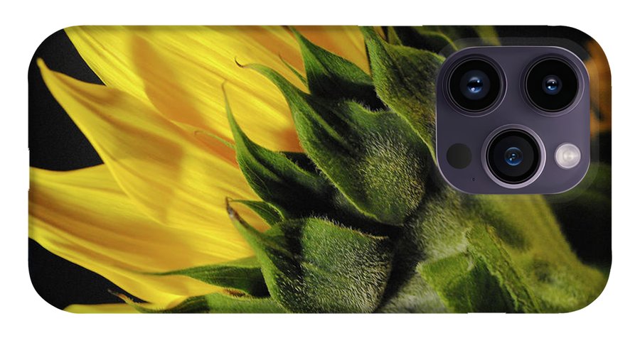 Raw Flowers 14 - Phone Case