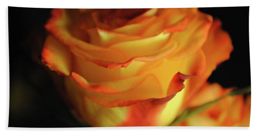 Raw Flowers 7 - Bath Towel