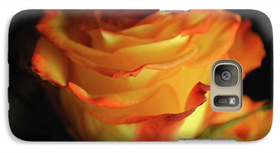 Raw Flowers 7 - Phone Case