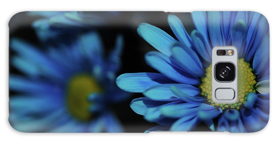 Raw Flowers 8 - Phone Case