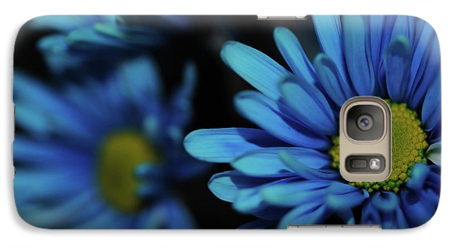 Raw Flowers 8 - Phone Case