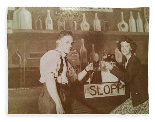 Ray and Shirl At A Bar - Blanket