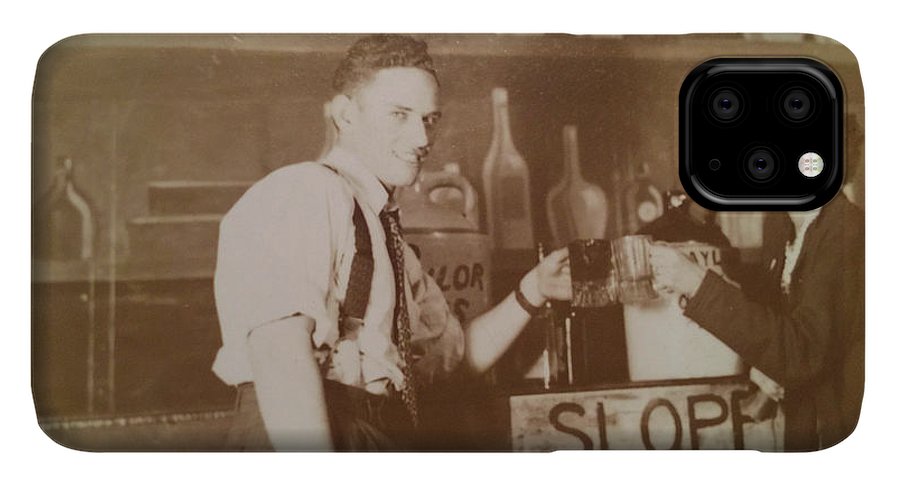 Ray and Shirl At A Bar - Phone Case