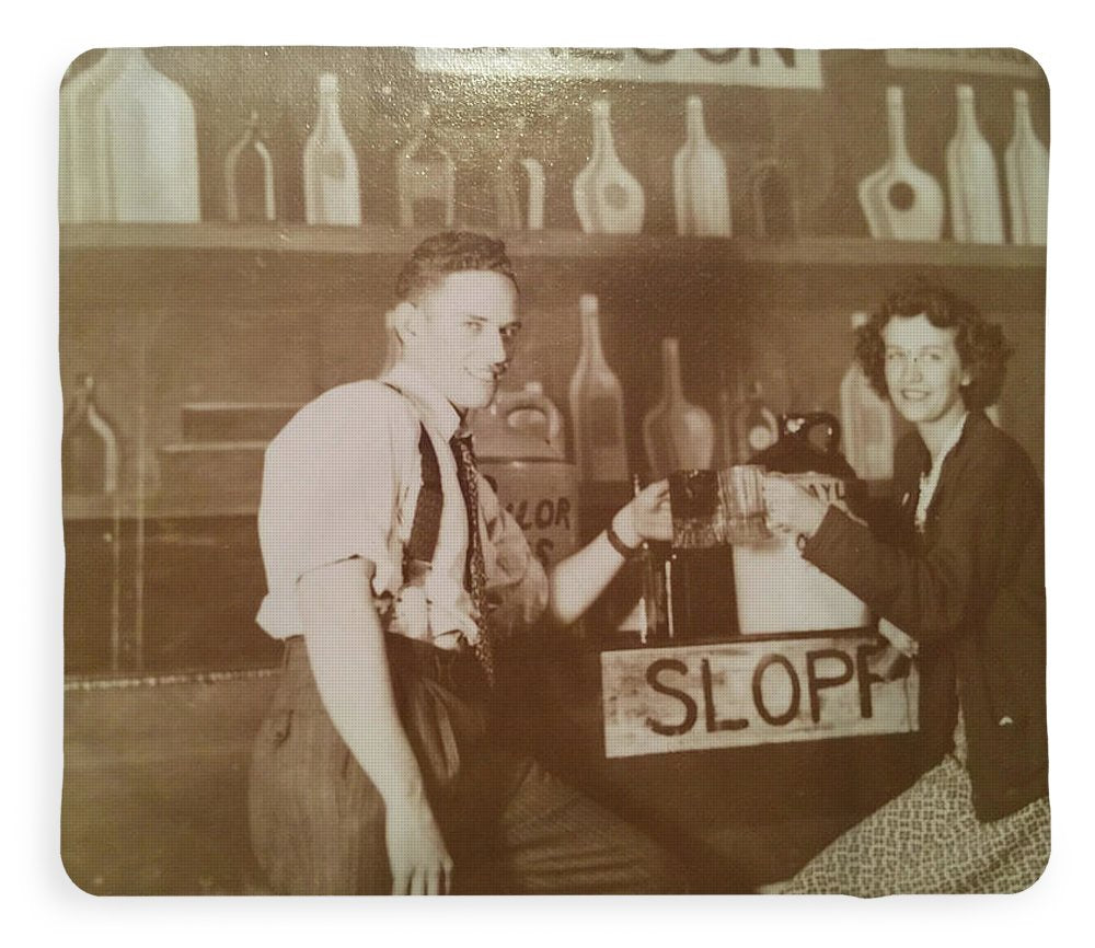 Ray and Shirl At A Bar - Blanket