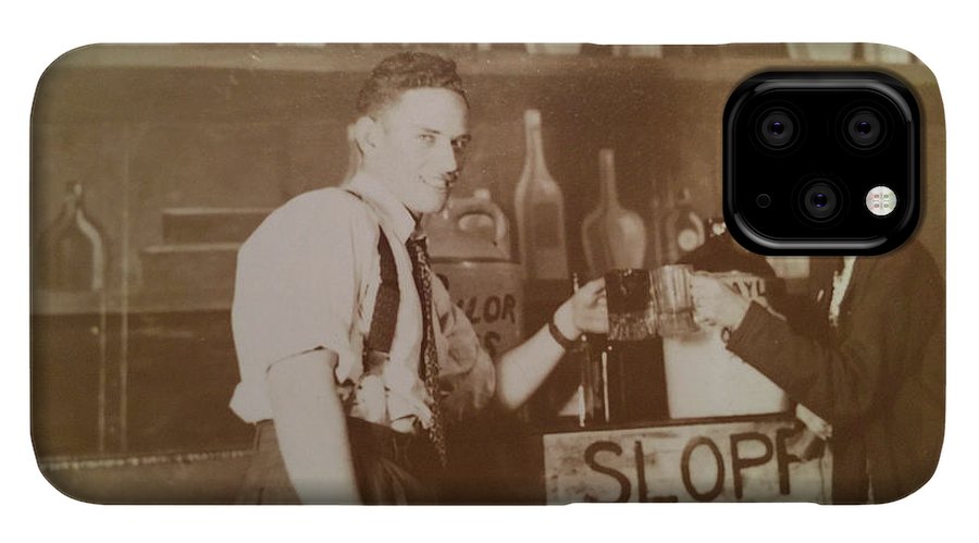 Ray and Shirl At A Bar - Phone Case
