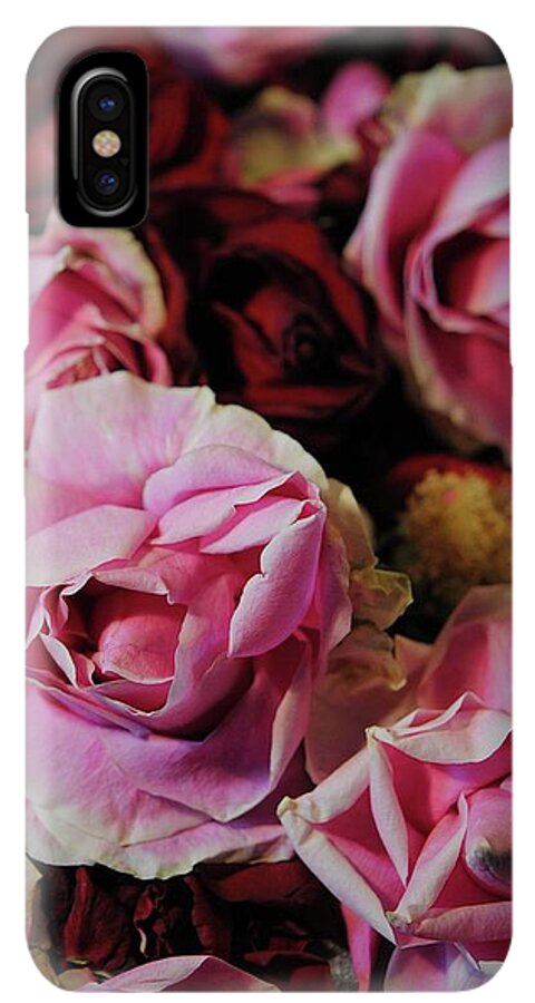 Red and Pink Roses - Phone Case