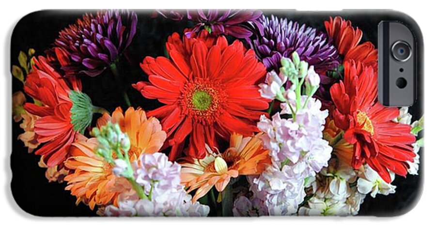 Red Daisy Bouquet - Phone Case