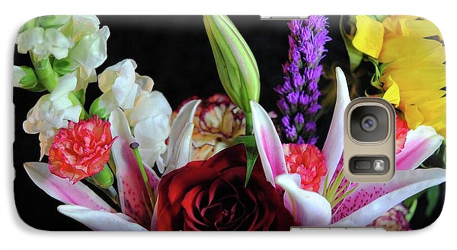 Red Rose Mixed Bouquet - Phone Case