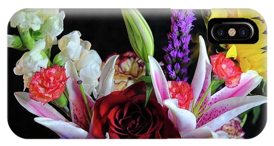 Red Rose Mixed Bouquet - Phone Case