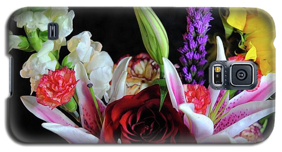 Red Rose Mixed Bouquet - Phone Case