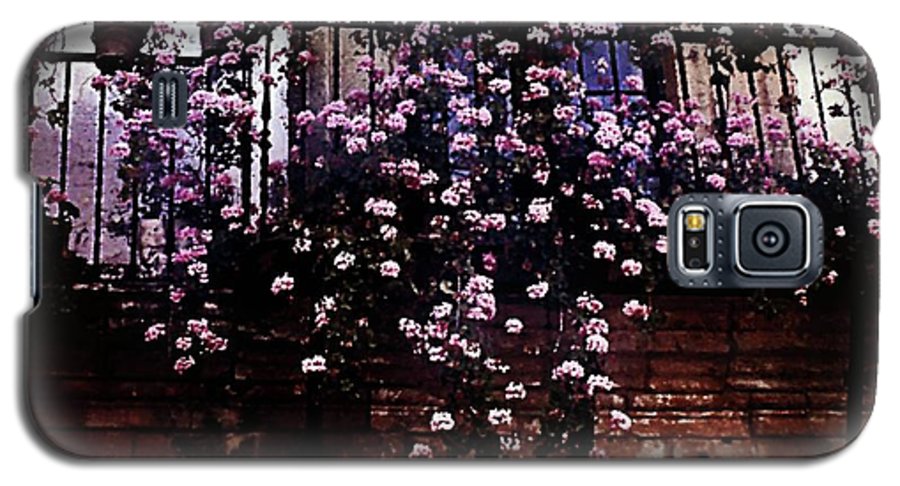 Vintage Travel Pink Roses on a Spanish Balcony - Phone Case