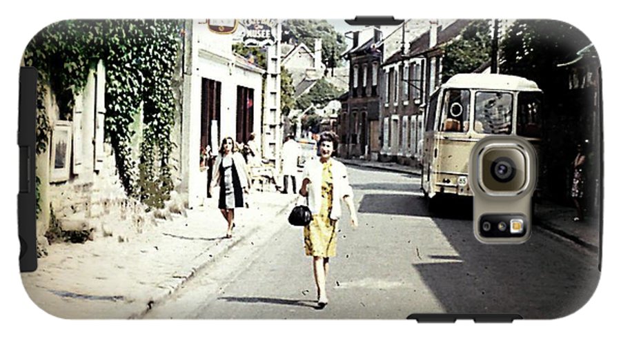 Vintage Travel Shopping on a Paris Street - Phone Case