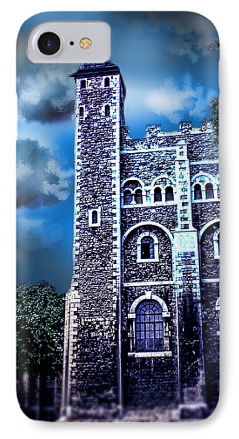 Vintage Travel Tower of London - Phone Case