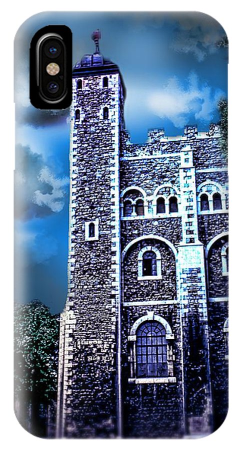 Vintage Travel Tower of London - Phone Case