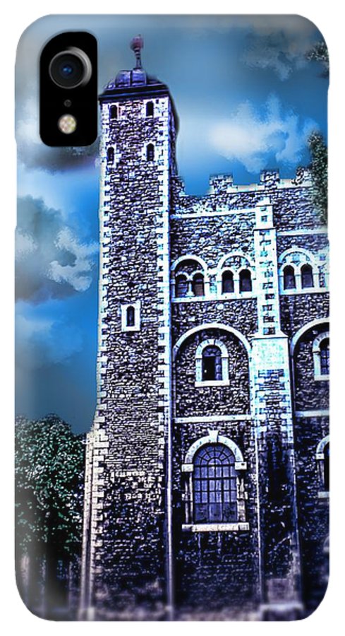 Vintage Travel Tower of London - Phone Case