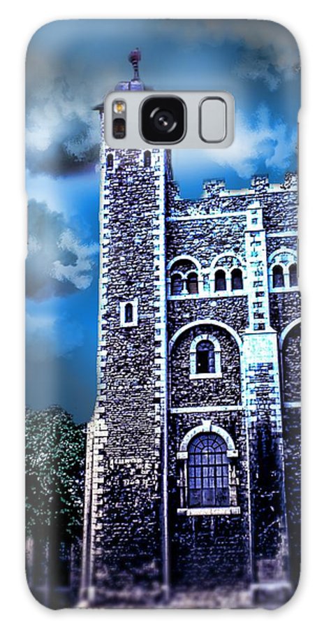 Vintage Travel Tower of London - Phone Case